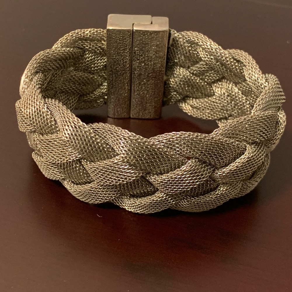 Silver banana republic bracelet